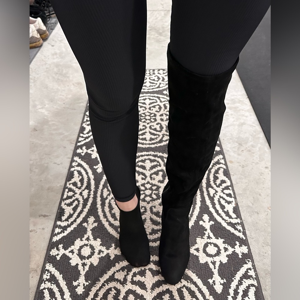 Elegant Black Over the Knee Boots - Picture 7 of 7